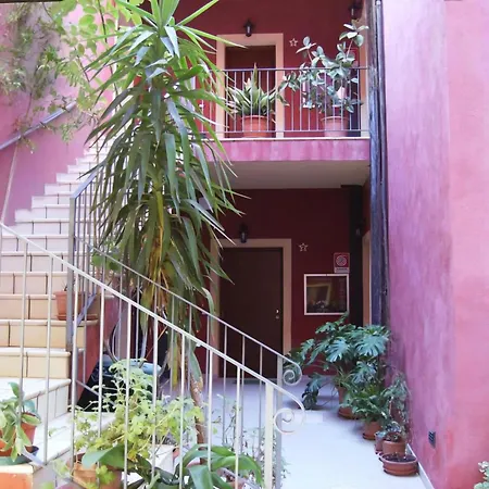 Apartmanhotel Stella Dell'est