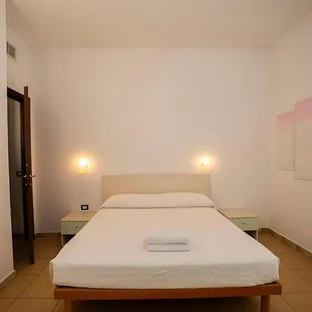 Stella Dell'est Apartmanhotel 3*