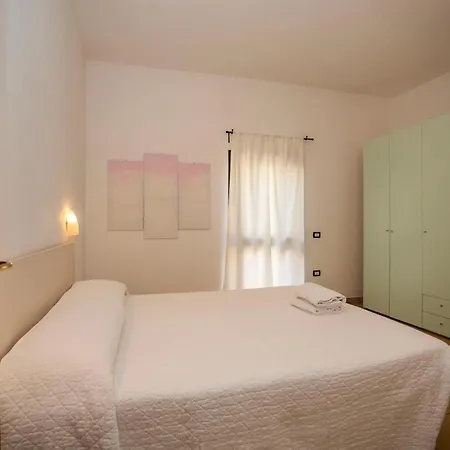 Stella Dell'est Apartmanhotel