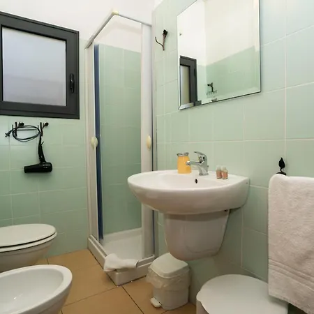 Apartmanhotel Stella Dell'est 3*