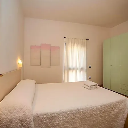 Stella Dell'est Lägenhetshotell Bari Sardo
